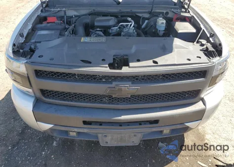 2010 Chevrolet Silverado C1500 из США, поврежденный, VIN 1GCPCPEX6AZ263532